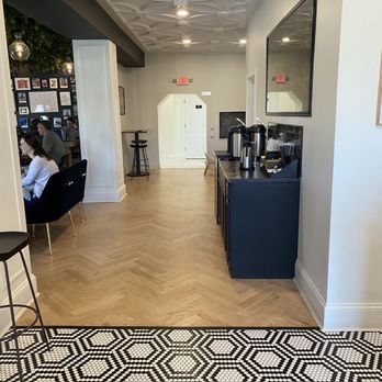 Birdie's Coffee - Coffee creamer and mixer station - Coffee & Tea Near Me - Cincinnati, Ohio