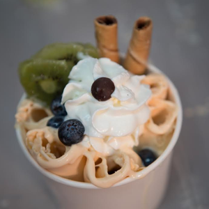 Let’s Roll Ice Creamery on Yelp