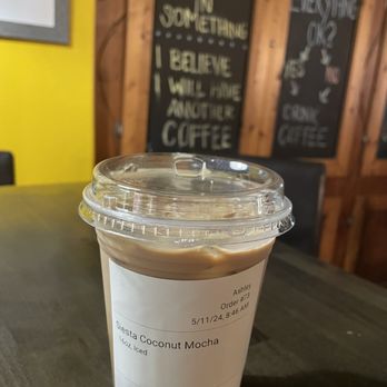 Mojo Risin’ - Siesta Coconut Mocha - 16 oz - Coffee & Tea Near Me - Sarasota, Florida