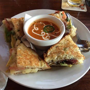 Mo's Irish Pub - Irish Pub Near Me - Katy, Texas Mo's Irish Pub - Irish Pub Near Me - Katy, Texas
