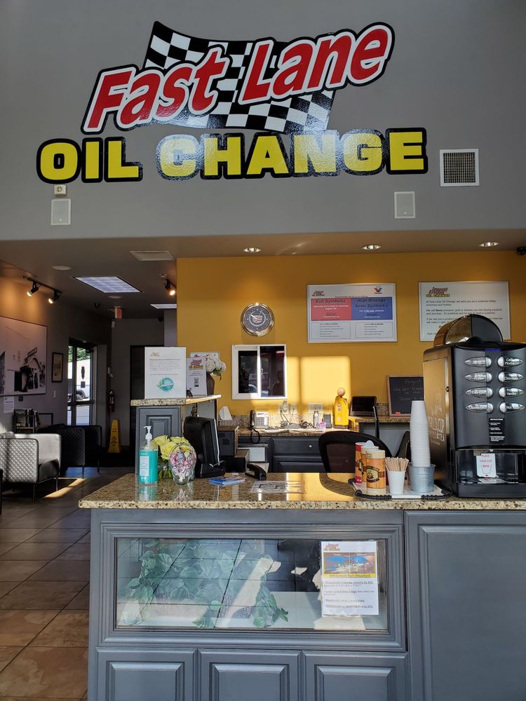FAST LANE OIL CHANGE Updated October 2024 80 Photos & 356 Reviews