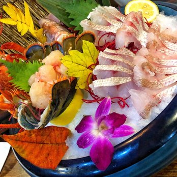 Komorebi Full House - Live Lobster & Wild Sakura Dai - Sushi Bars Near Me - Brooklyn, New York