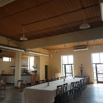 Metro Bis - New American Near Me - Simsbury, Connecticut