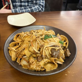 Din Soup Dumplings - F4. Spicy Cumin Lamb Stir Fried Noodle - Dim Sum Near Me - Brooklyn, New York Din Soup Dumplings - F4. Spicy Cumin Lamb Stir Fried Noodle - Dim Sum Near Me - Brooklyn, New York