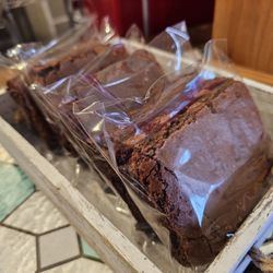 Mandy-Joe's Brownies & Bars - Chocolate Brownies