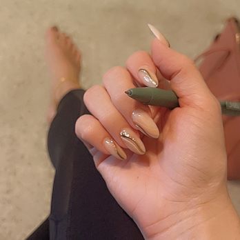 Diva Nails Salon - Nail Salons Near Me - Fleming Island, Florida