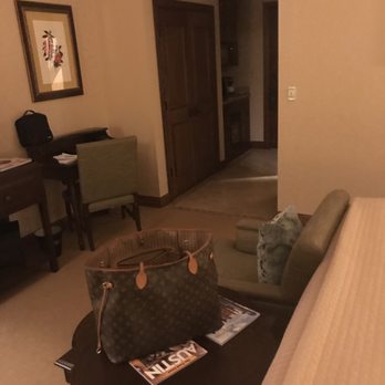 Hotel Viata Austin - Hotels Near Me - Austin, Texas Hotel Viata Austin - Hotels Near Me - Austin, Texas