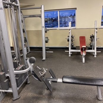 Saville Community Sports Centre - Cable machines, inclined bench, assisted squat rack - Sports Clubs Near Me - Edmonton, Alberta Saville Community Sports Centre - Cable machines, inclined bench, assisted squat rack - Sports Clubs Near Me - Edmonton, Alberta