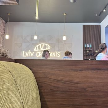 Lviv Croissants - Cafes Near Me - Fair Oaks, California