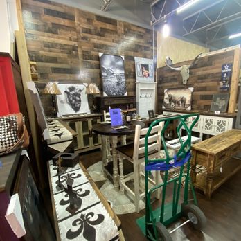 Lone Star Rustic - Rugs, luggage bags, frames, two seated tables. - Furniture Stores Near Me - Crowley, Texas