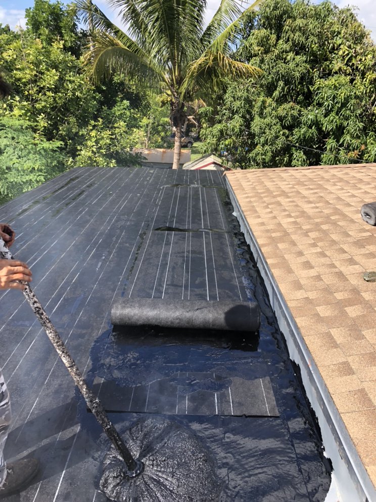 Slide of DU Master Roofing