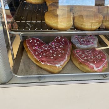 Castle Donuts - Huge!!! - Donuts Near Me - Clearlake, California