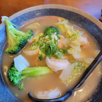 Ramen Bones - Shrimp ramen bowl - Ramen Near Me - Maui, Hawaii
