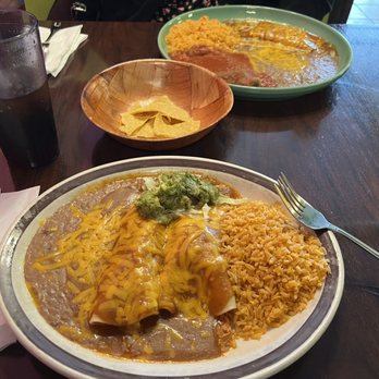 Las Tres Marias - 2- chicken enchiladas platter and the wife had a cheese enchilada and a Chile relleno. - Mexican Near Me - Monroe, Washington