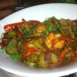 St-Charles Steak House - Some pasta with shrimps