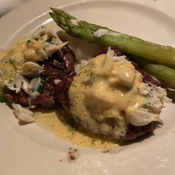 Highland Tap - Steak Oscar with mashed potatoes and asparagus. - Steakhouses Near Me - Atlanta, Georgia Highland Tap - Steak Oscar with mashed potatoes and asparagus. - Steakhouses Near Me - Atlanta, Georgia