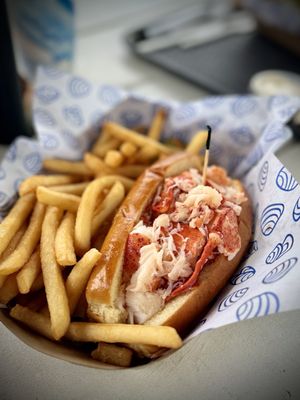 Bob's Clam Hut by null