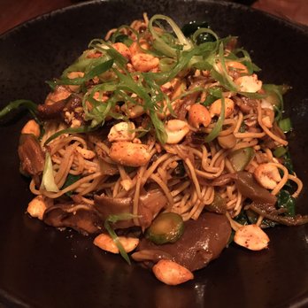 Ruka - Dan dan noodle - meh.. no peanut sauce.. just soy. - Sushi Bars Near Me - Boston, Massachusetts Ruka - Dan dan noodle - meh.. no peanut sauce.. just soy. - Sushi Bars Near Me - Boston, Massachusetts
