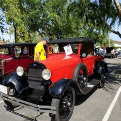 Westlake Village Street Fair - Two tone beauty.