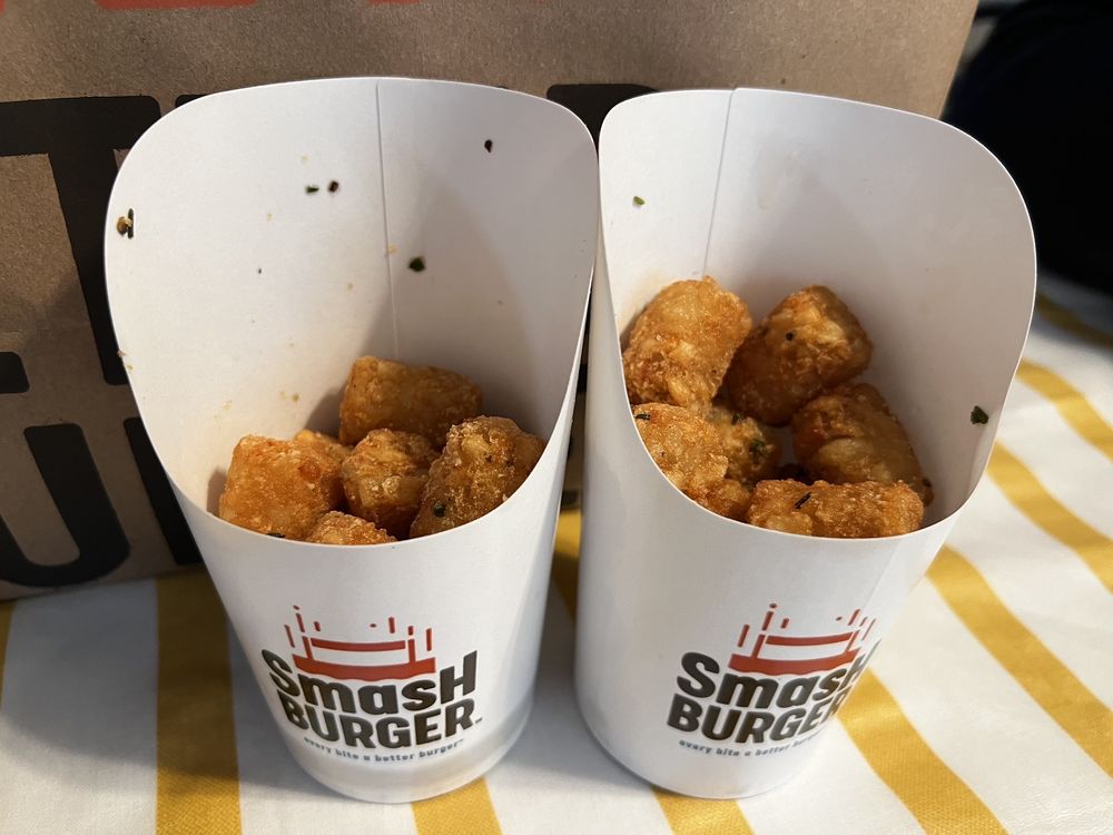 SMASHBURGER Updated October 2024 545 Photos & 635 Reviews 7701