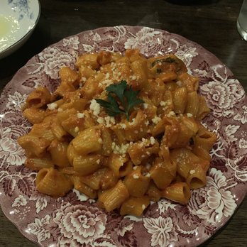 Della Terra - Rigatoni with vodka sauce - Italian Near Me - Zelienople, Pennsylvania