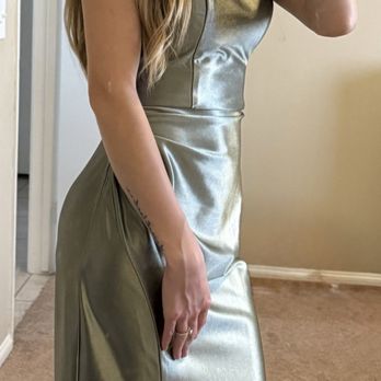 Chantel’s Alterations - Sewing & Alterations Near Me
