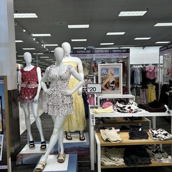 Target - Department Stores Near Me - Fullerton, California