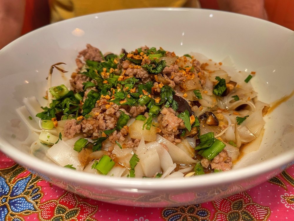 WHITE JASMIN THAI CUISINE 80 Photos & 67 Reviews 5 West Main St