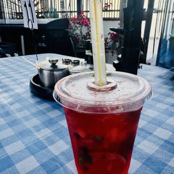 In Nenas Kitchen - Virgin strawberry mojito - Cambodian Near Me - Oakland, California