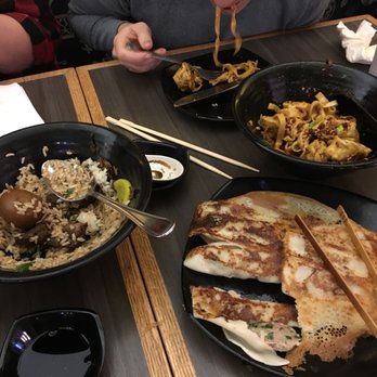 Everyday Noodles - Pot Pork and Vegetable Potstickers, Braised Beef Over Rice, hot and Hot Spicy Wonton Noodles - Chinese Near Me - Pittsburgh, Pennsylvania