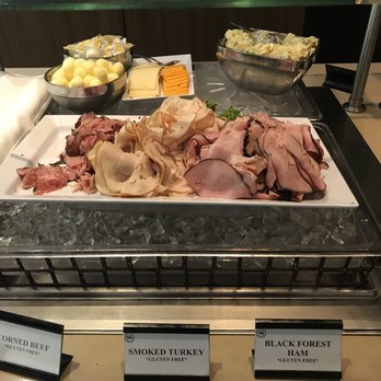 Harold's Kitchen & Bar - Breakfast buffet - Pubs Near Me - Richmond, British Columbia Harold's Kitchen & Bar - Breakfast buffet - Pubs Near Me - Richmond, British Columbia