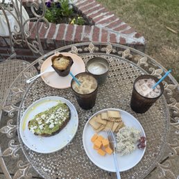 Avacado toast, muffin, chicken salad plate. Cortado, spring seasonal coffee, chai latte. Avacado toast, muffin, chicken salad plate. Cortado, spring seasonal coffee, chai latte.