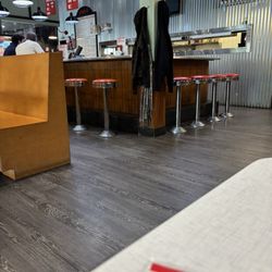Dilallo - Seating