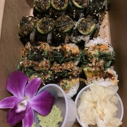 Truffle Edamame Roll