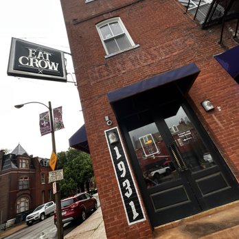 Eat Crow - Outside - Bars Near Me - St. Louis, Missouri