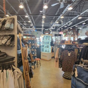 The Edge - Inside The Edge - Shoe Stores Near Me - Rehoboth Beach, Delaware The Edge - Inside The Edge - Shoe Stores Near Me - Rehoboth Beach, Delaware
