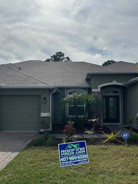 Slide of Roofing Pros USA