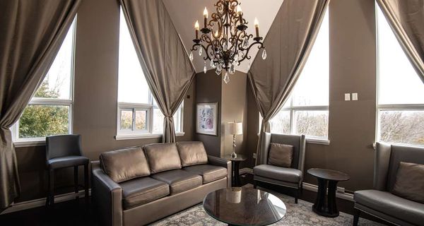 Elm Hurst Inn & Spa by null