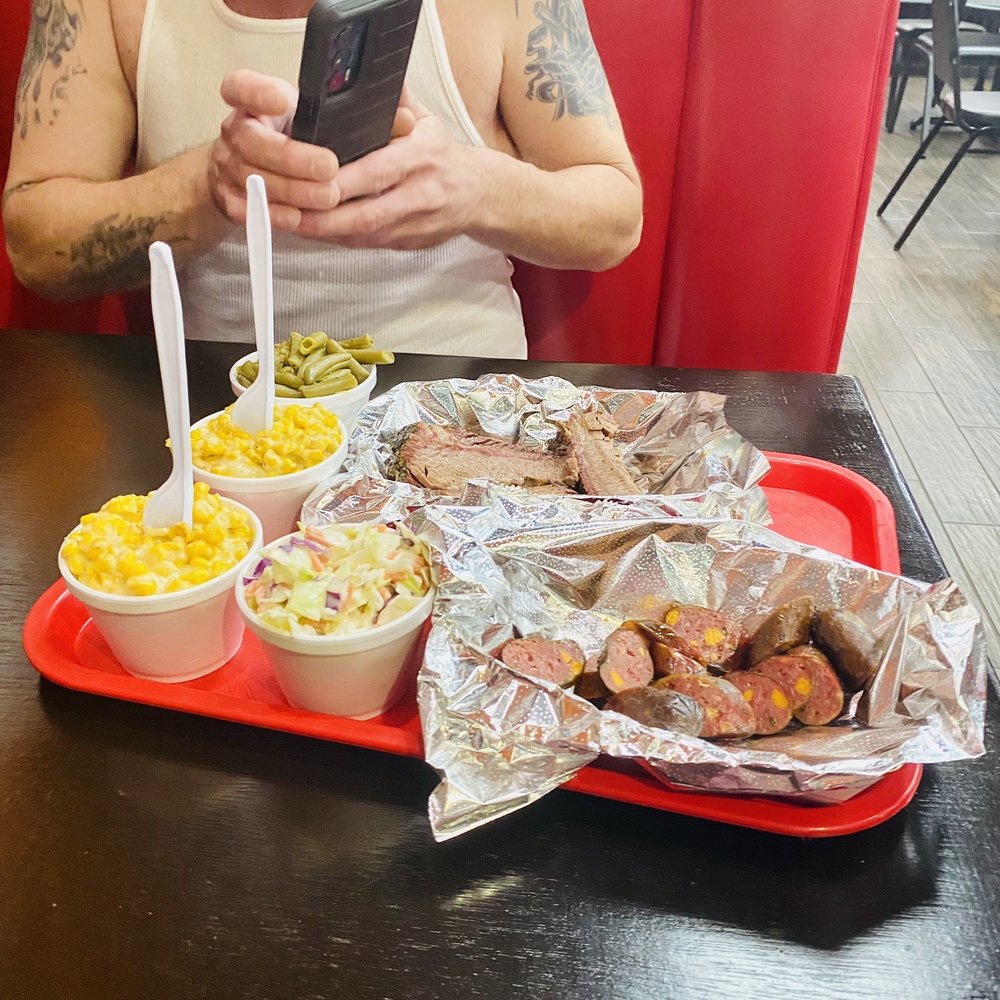 Alzer's BBQ - Cream corn, green beans, coleslaw, jalapeño and cheese lamb sausage and brisket - Barbeque Near Me - Cedar Park, Texas Alzer's BBQ - Cream corn, green beans, coleslaw, jalapeño and cheese lamb sausage and brisket - Barbeque Near Me - Cedar Park, Texas