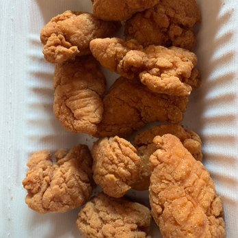 Wing Boss - These are my "Buffalo" "spicy Asian" and "sweet bbq" wings guys...just kidding! they sent these instead - Food Delivery Services Near Me - Yuba City, California