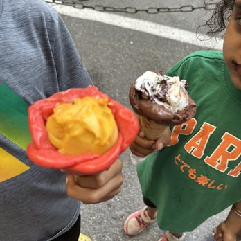 Gelateria Del Porto - Ice Cream & Frozen Yogurt Near Me - Antibes, 06