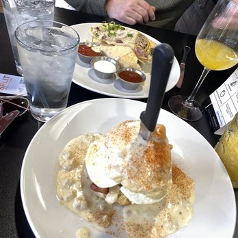 Split Social Kitchen - Don't remember the name but it's two biscuits with egg, bacon and gravy - Bars Near Me - Springfield, Missouri Split Social Kitchen - Don't remember the name but it's two biscuits with egg, bacon and gravy - Bars Near Me - Springfield, Missouri