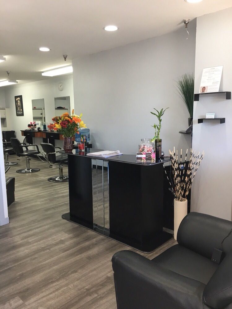 HAIR CREATIONS STUDIO Updated September 2024 12 Photos 600 Louis