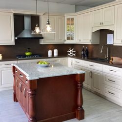 Majestic Kitchens & Baths