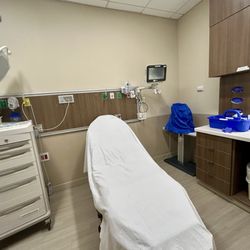 Vassar Brothers Medical Center - 11/15/25 - ER exam room
