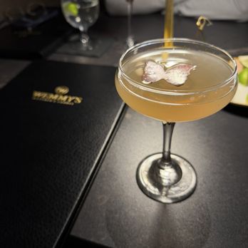 Wemmys Kitchen & Lounge - Butterfly effect - Seafood Near Me - Marlborough, Massachusetts