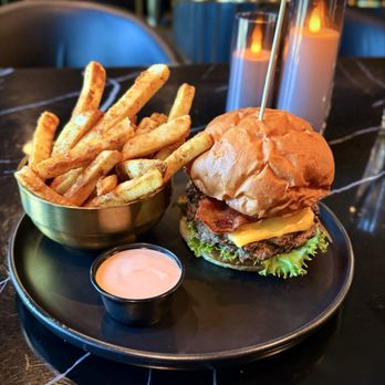 Fancy Burger - The Classic Double w/Bacon $18 (Rating: 4/10) Glorified bar food basically. - Burgers Near Me - Boise, Idaho