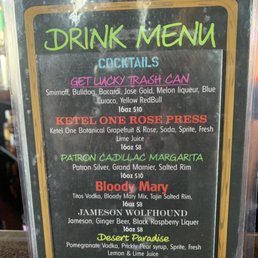Cocktails Cocktails