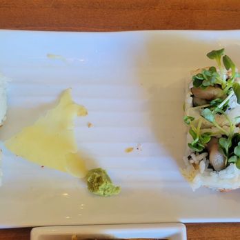 Yamatani Japanese Restaurant - Cut rolls: Spicy Yellowtail and Salmon - Japanese Near Me - Bishop, California