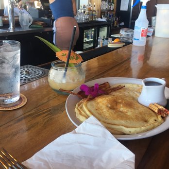 Island Lava Java - Lava java breakfast (pancakes) - American Near Me - Kailua Kona, Hawaii